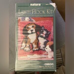 Latch Hook Kit New Dog & Cat